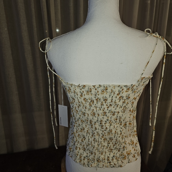 NWT, Reformation, Yellow and Ivory, Floral blouse, size 10 - Picture 2 of 3